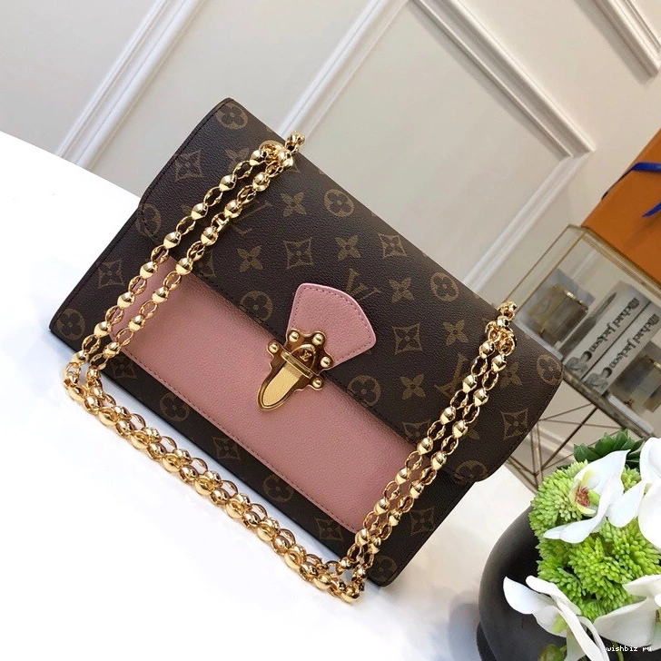 WIS VICTOIRE Louis Vuitton 0826